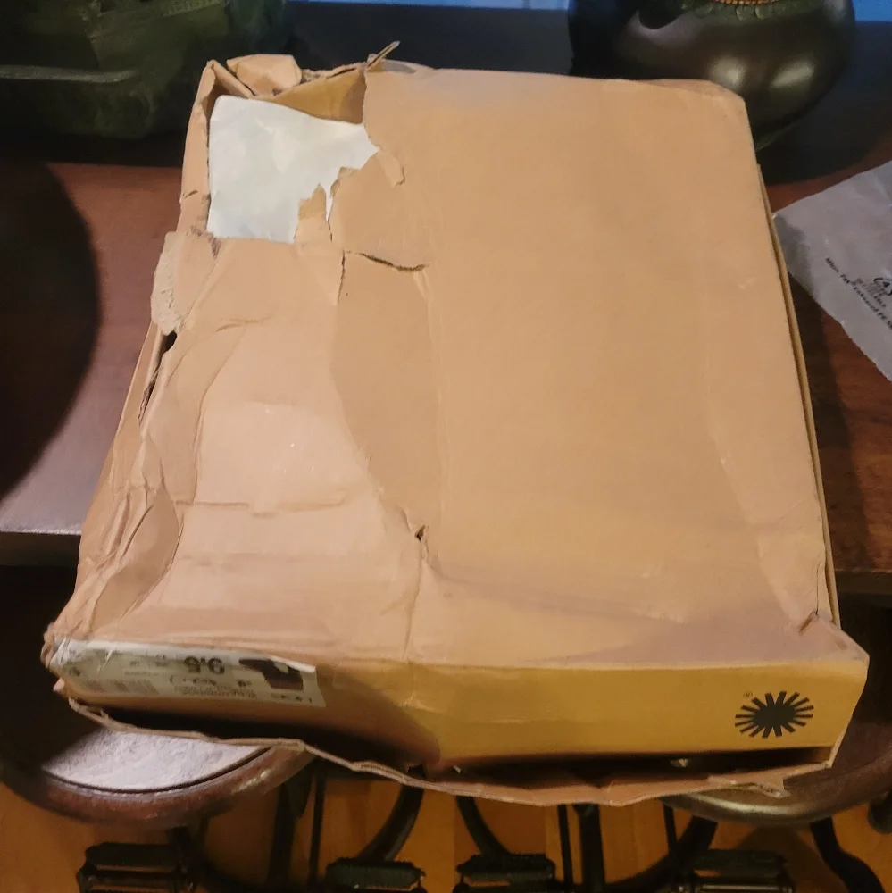 Ugg Dandridge Suede Heeled Boot Hardware Buckle Designer Slip-On #722 New - Picture 14 of 14